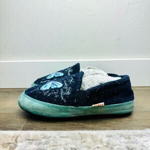 Acorn Fleece butterfly blue Slippers kids size 3-4